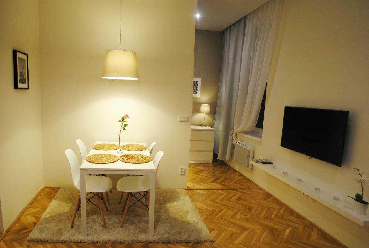 אולומוץ Apartments Centre In Style מראה חיצוני תמונה
