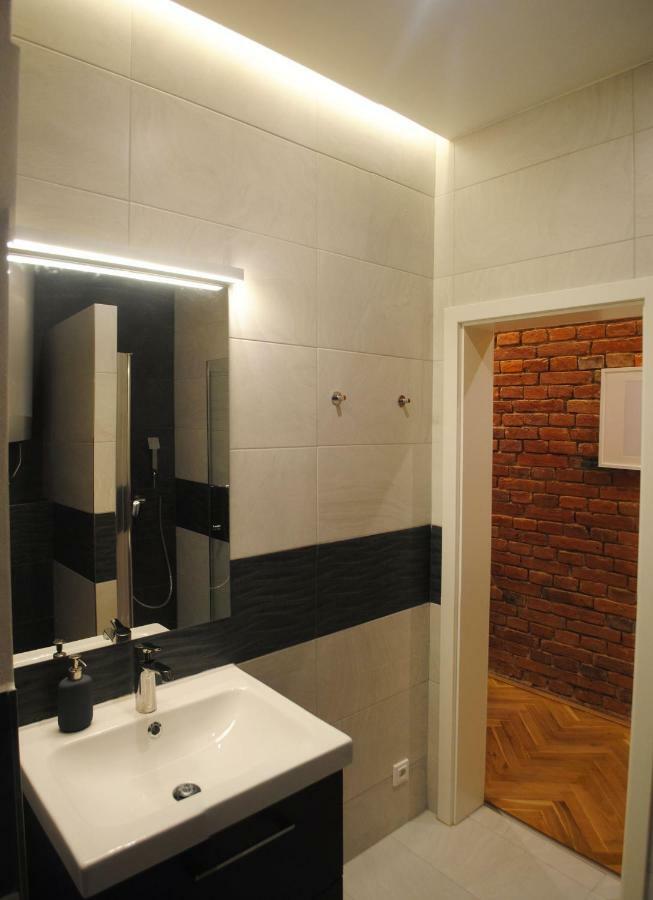 אולומוץ Apartments Centre In Style מראה חיצוני תמונה