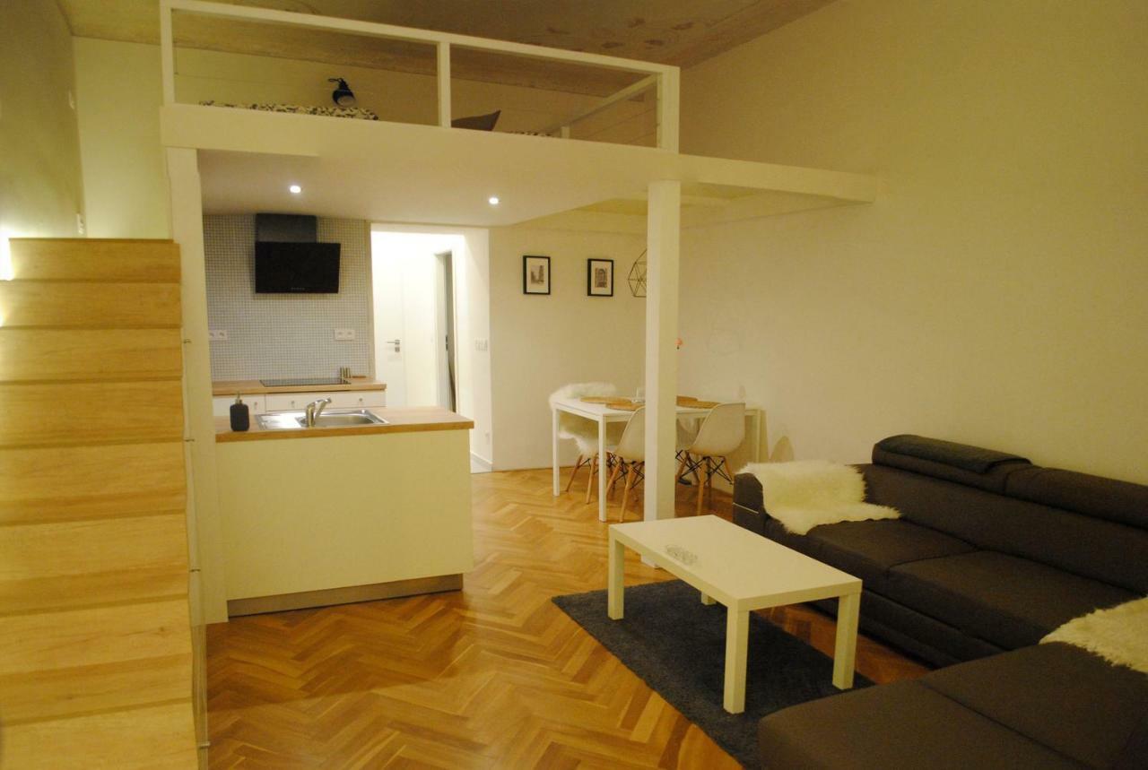 אולומוץ Apartments Centre In Style מראה חיצוני תמונה